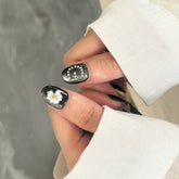 Daisy & Peace Press On Nails