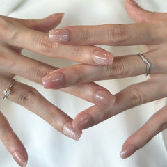 Peach Heart River, Shimmering Cat Eye Press On Nails