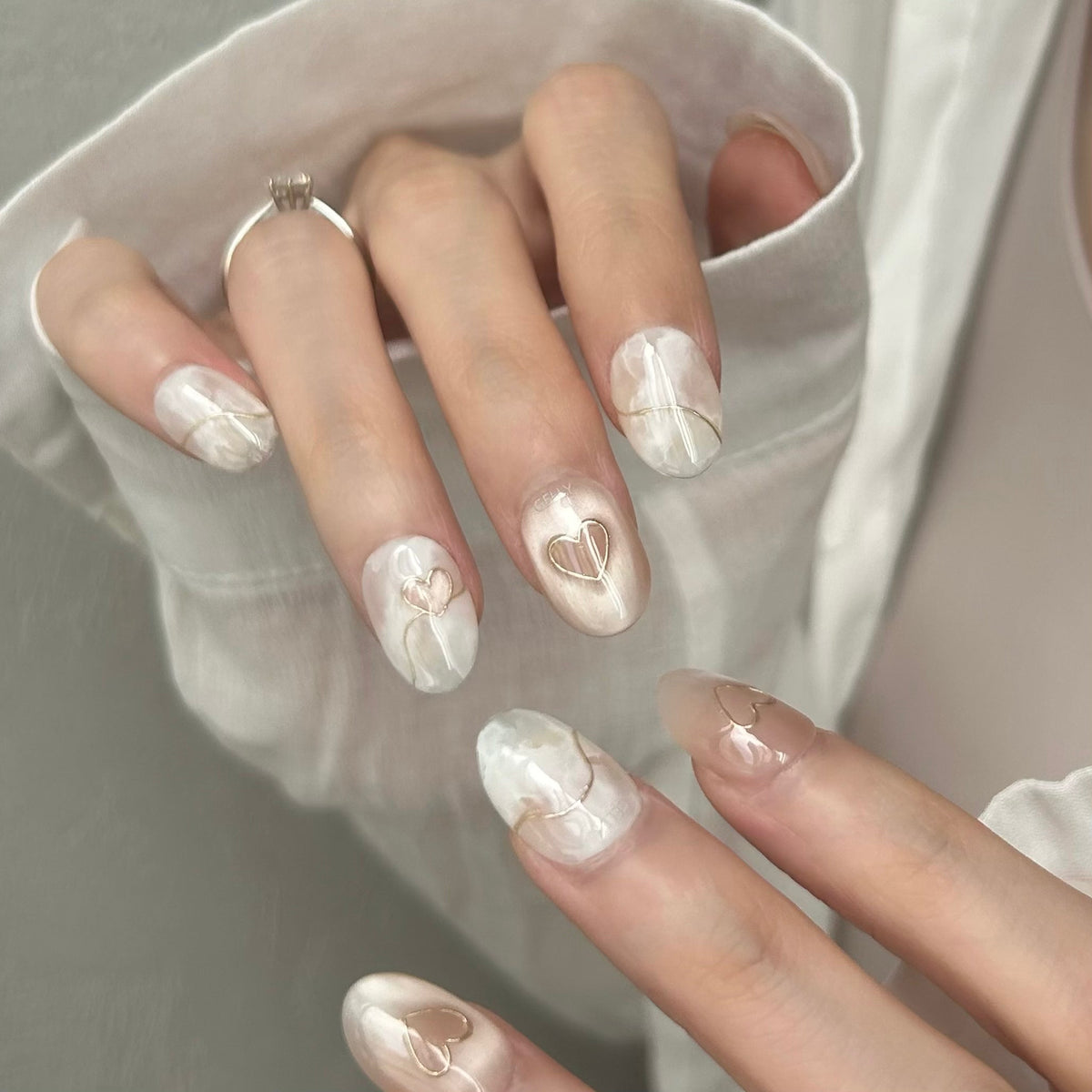 Heart Shape Cat Eye with Golden Love Press On Nails