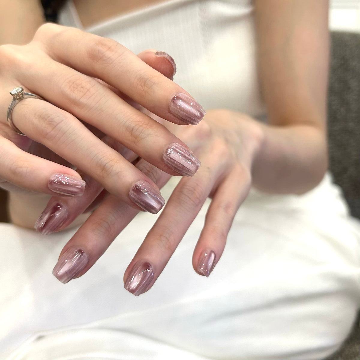 Pink Tears Cat Eye, Shiny Stripe Press On Nails