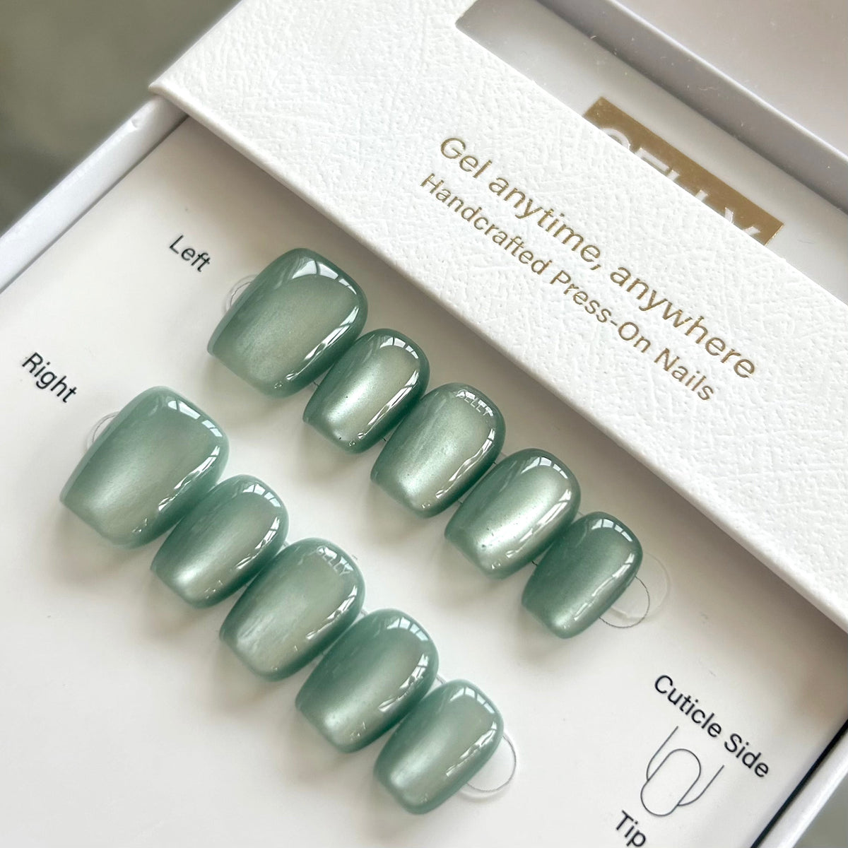 Jade Green Cat Eye Press On Nails